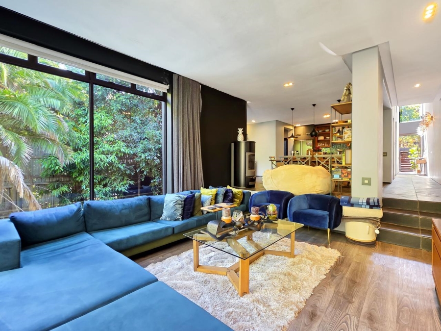 To Let 4 Bedroom Property for Rent in Higgovale Western Cape